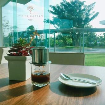 Hotel The White Garden Premier Saraburi