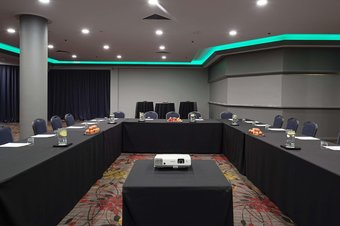 Hotel Doubletree By Hilton Alice Springs