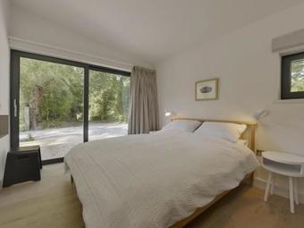 Grooms Cottage, Talaton House