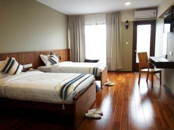 360 Kalaw Hotel