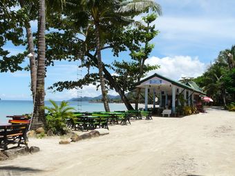 Hotel Mam Kai Bae Beach Resort