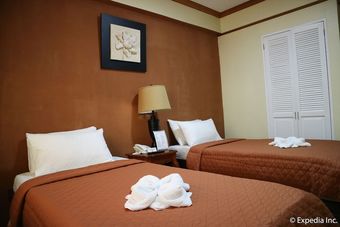 Spring Plaza Hotel