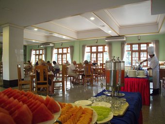 Jade Royal Hotel