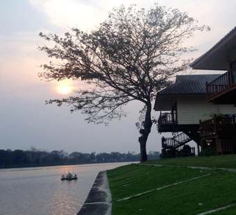 Hotel Bungchawak Resort