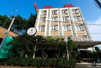 Crew Express Hotel