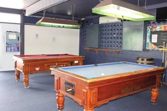 Hotel Tin Can Bay Backpackers