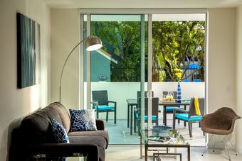 Mare Azur Design District Luxury Apartments