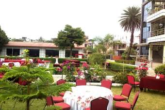 Hotel River Crown