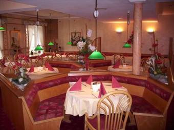 Gasthof Und Landhotel Zur Ausspanne