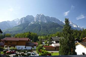 Hostal Hotel Garni J�gerhof