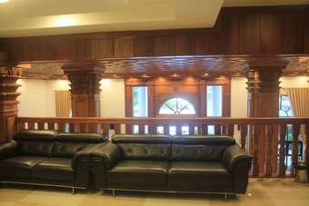 Kc River Hotel