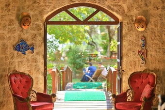 Cetmihan Hotel