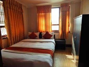 Hotel Giramondo