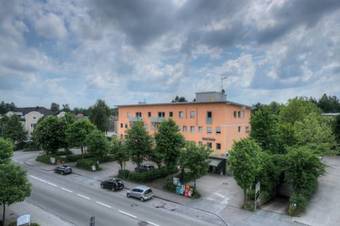 Hotel Mader