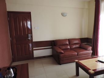 Meru Slopes Hotel