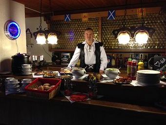 Hostal Scottish Highlander Guesthouse