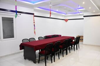 Hotel Rajshree