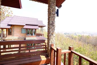 Hotel Khunyuam Resort