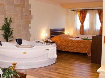 Hotel Kerasies