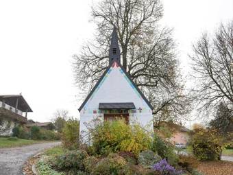 Apartamento Modern Holiday Home With Garden Near Forest In Tretting