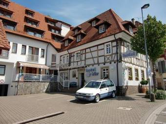 Hotel B�r