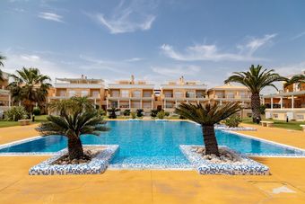 Apartamentos Travel Habitat Oliva Nova