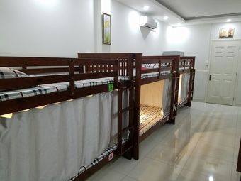 Hostal Natural House Hostel