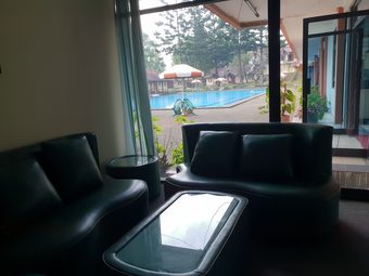 Bed & Breakfast Cisarua Indah Cottage