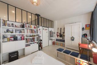 Loft Style Apartment With A Workshop Studio
