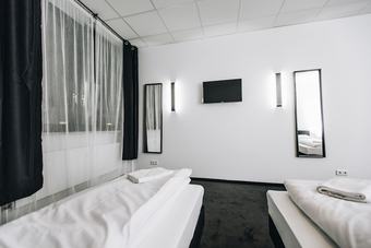 Hostal Huxx City