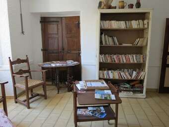 Cafe Restaurant Meuble De Tourisme