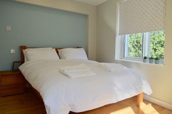 Contemporary 2 Bedroom Apartment In Bristol City Centre