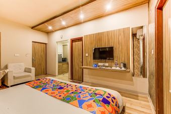 Fabhotel Ioliten