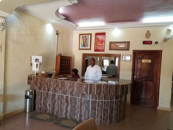 Hotel Golden Plazza