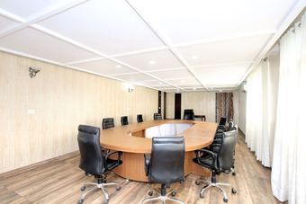 Oyo 12767 Hotel Grand Chinar