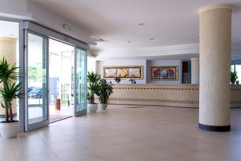 Roses Hotel