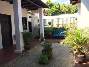Hotel Casa Lobe