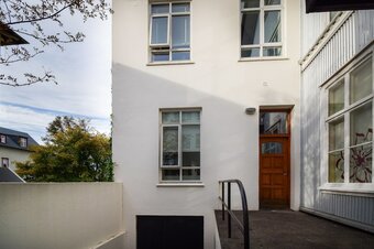 Apartment þ6