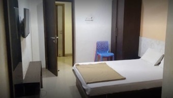 Hotel Sai Palace