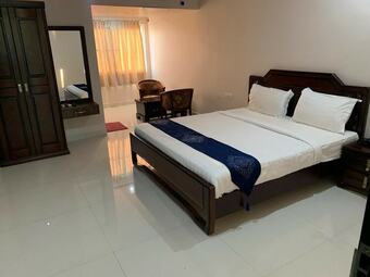 Hotel J  N R Grand