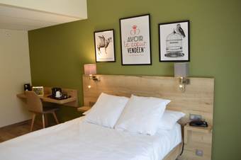 Ax Hotel