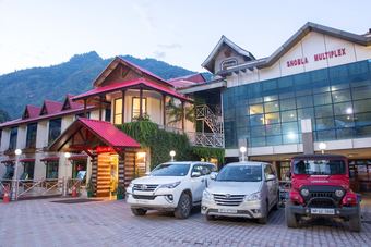 Hotel Shobla Royale