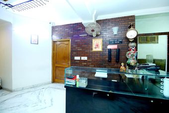 Oyo 41618 Hotel Regency