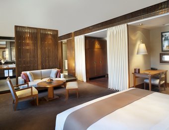 Hotel The St. Regis Lhasa Resort