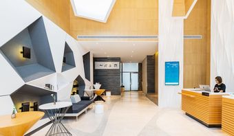 Atour Hotel Dianchi Kunming