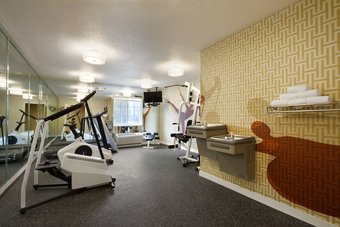 Hotel Hawthorn Suites By Wyndham Omaha / Old Mill