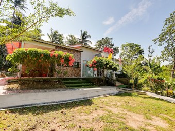 Hostal Spot On 89623 Nawawi's Backpackers - Hostel