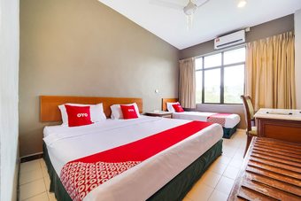 Oyo 89643 Ss Motel
