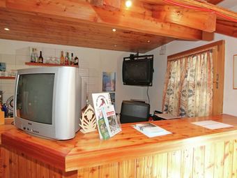 Cozy Chalet In Meiggerli With Garden