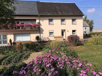 Spacious Apartment In Rodershausen With Barbecue